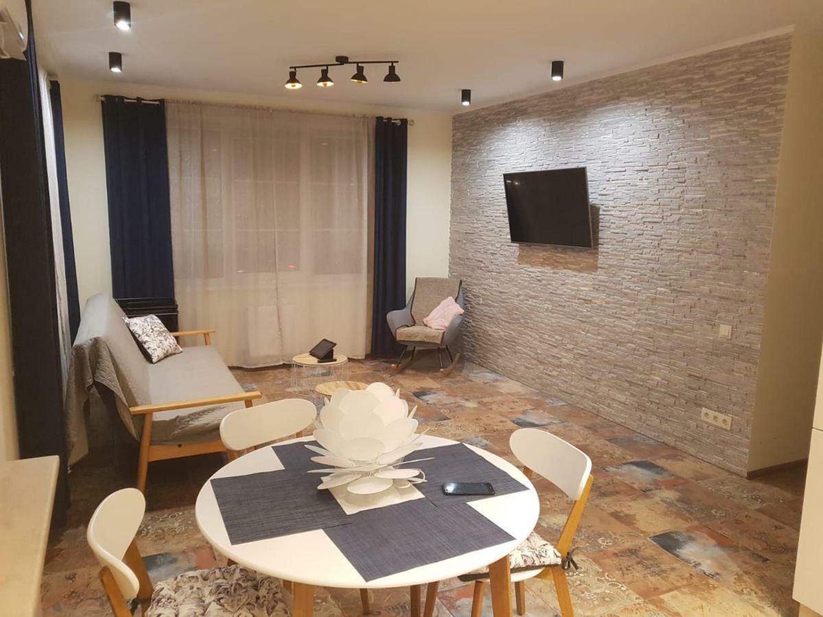 Royal House Apartment Киев Экстерьер фото