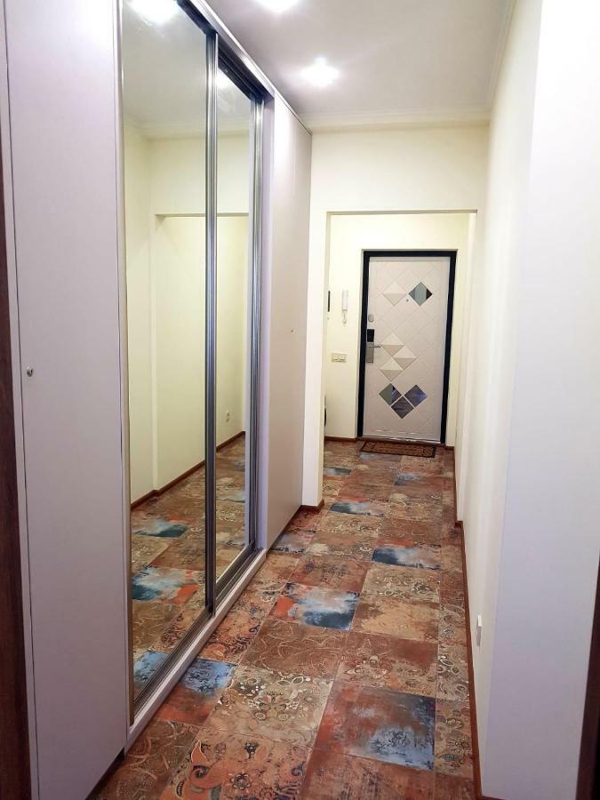Royal House Apartment Киев Экстерьер фото