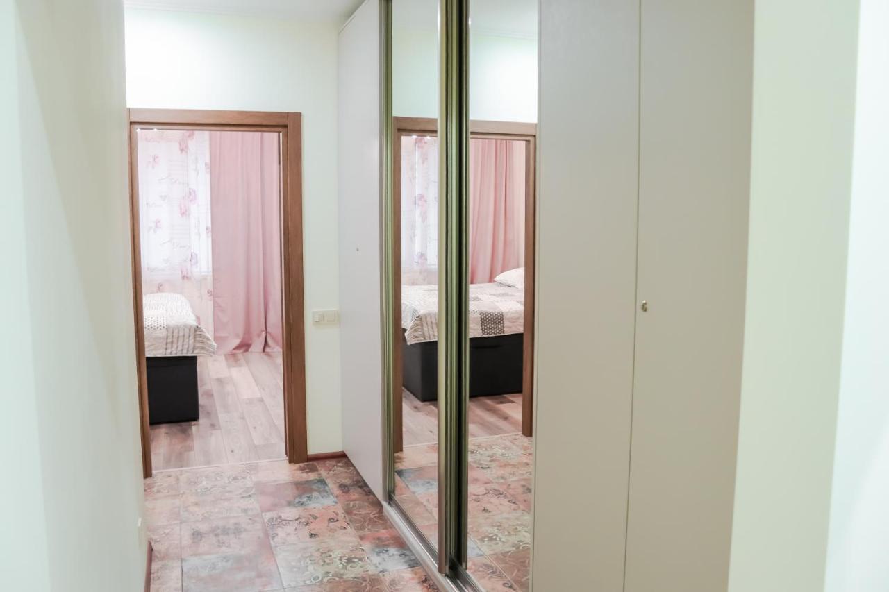 Royal House Apartment Киев Экстерьер фото